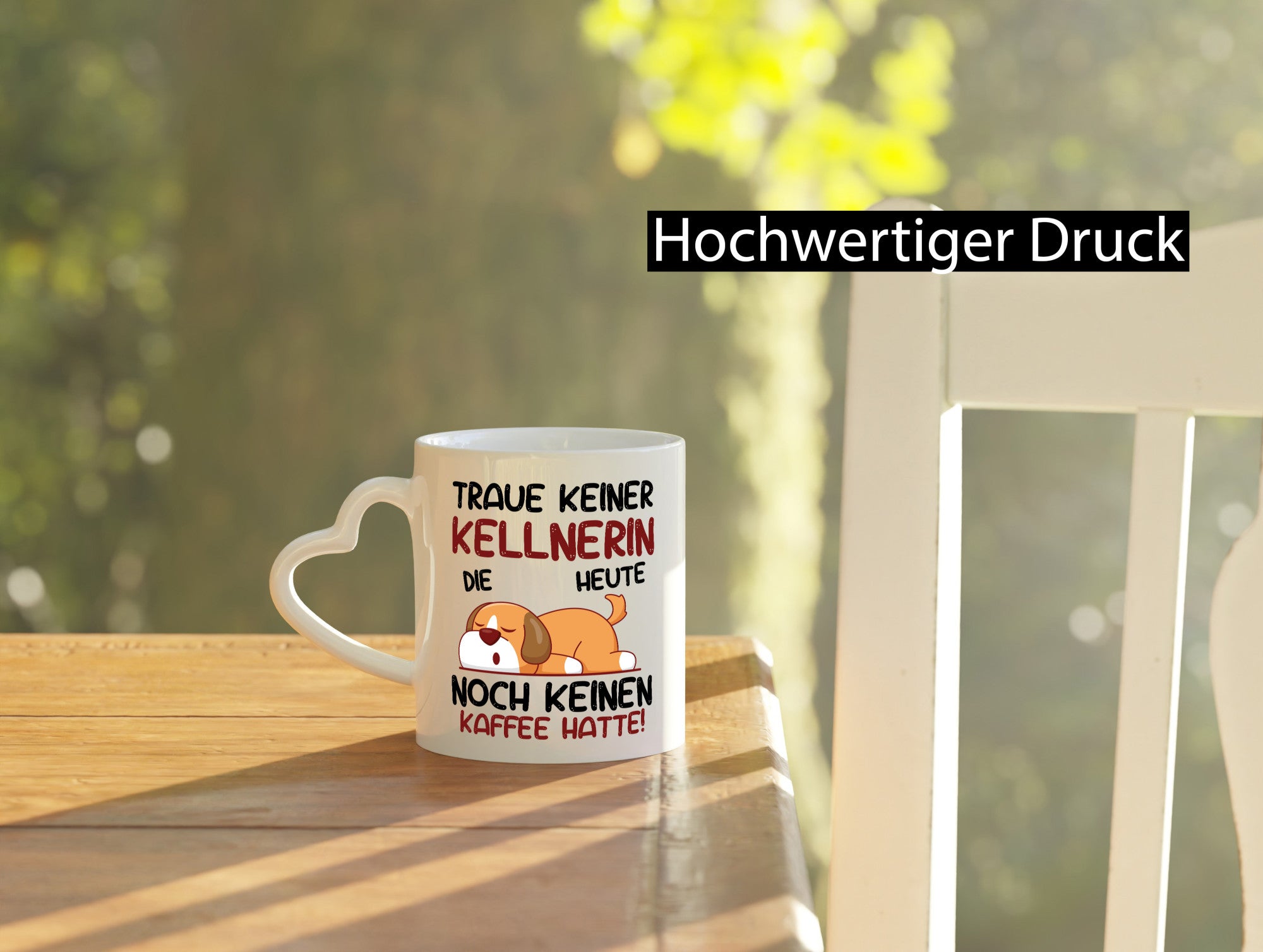 Traue keinem Kellnerin | Beruf Kellnern Bedienung Geschenk Arbeit Kollegen Büro