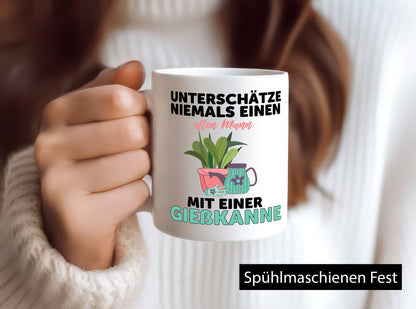 Niemals Mann mit Gießkanne unterschätzen | Blumen lustiger Spruch Geschenk