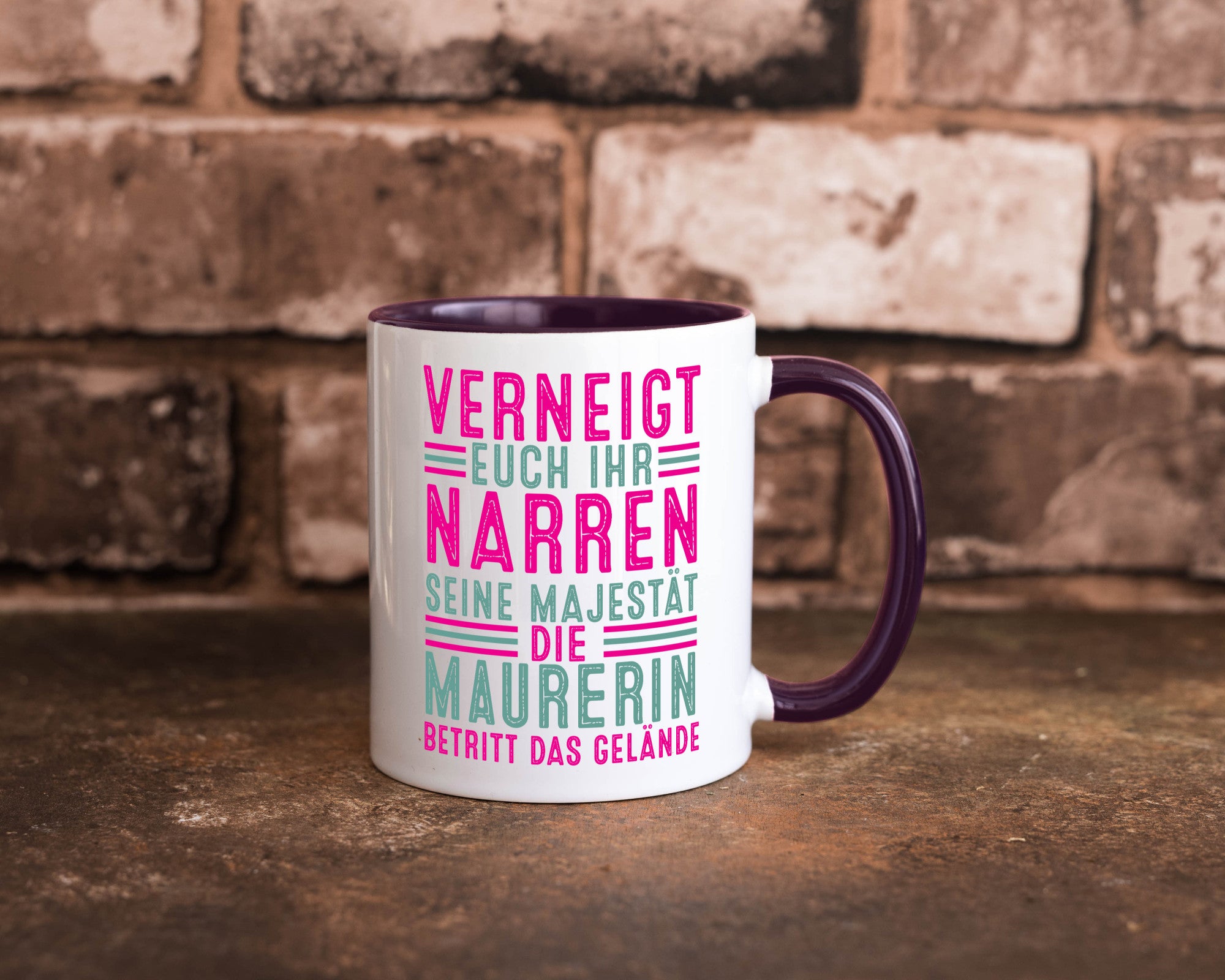 Verneigt euch: Maurerin Humor Geschenkidee Tasse