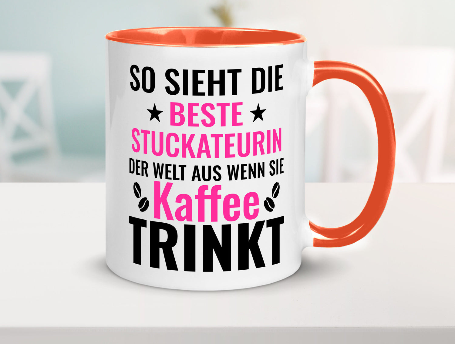 Kaffee trinkt: Stuckateurin | Innenausbau Geschenk Humor Geschenkidee lustiger