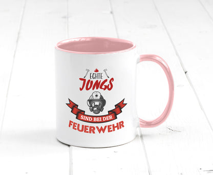 Echte Jungs sind bei der Feuerwehr | Feuerwehrmann lustiger Spruch Geschenk Tasse
