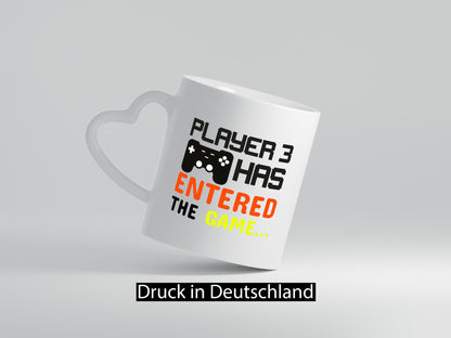 Player 3 | Schwangerschaft Tasse Nachwuchs Eltern Humor Geschenkidee