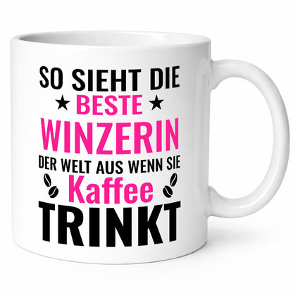 Kaffee trinkt: Winzerin | Weinbauer Wein lustig Humor Geschenkidee Geschenk