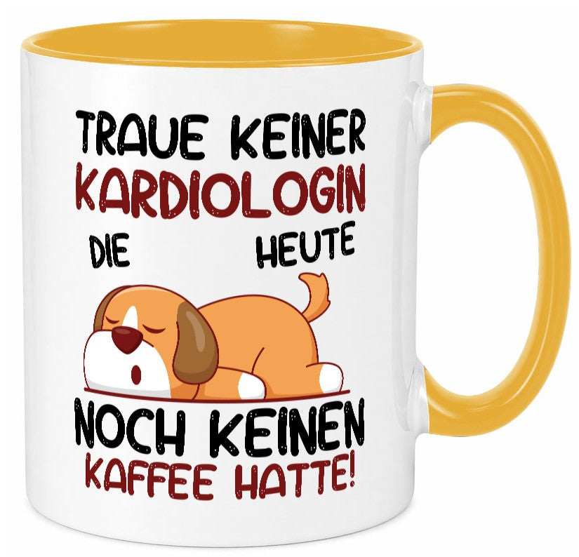 Traue keiner Kardiologin | Kardiologie lustig Humor Geschenkidee Geschenk Tasse