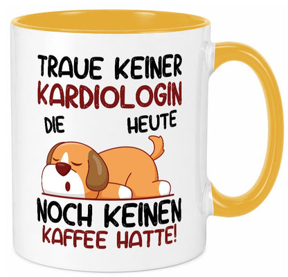 Traue keiner Kardiologin | Kardiologie lustig Humor Geschenkidee Geschenk Tasse