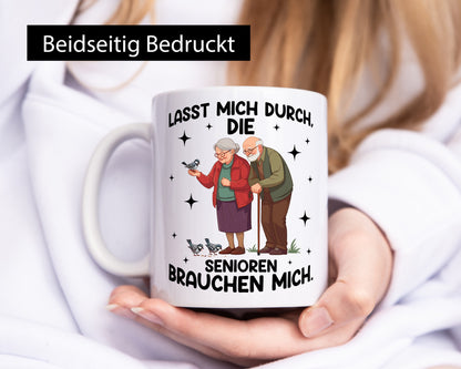 Senioren brauchen mich | Altenpflege Pflegekraft lustiger Spruch Geschenk Humor