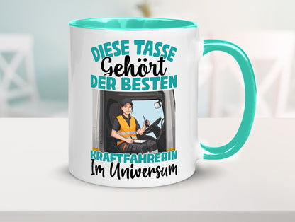Im Universum: Kraftfahrerin | Lastwagen LKW lustig Humor Geschenkidee Geschenk