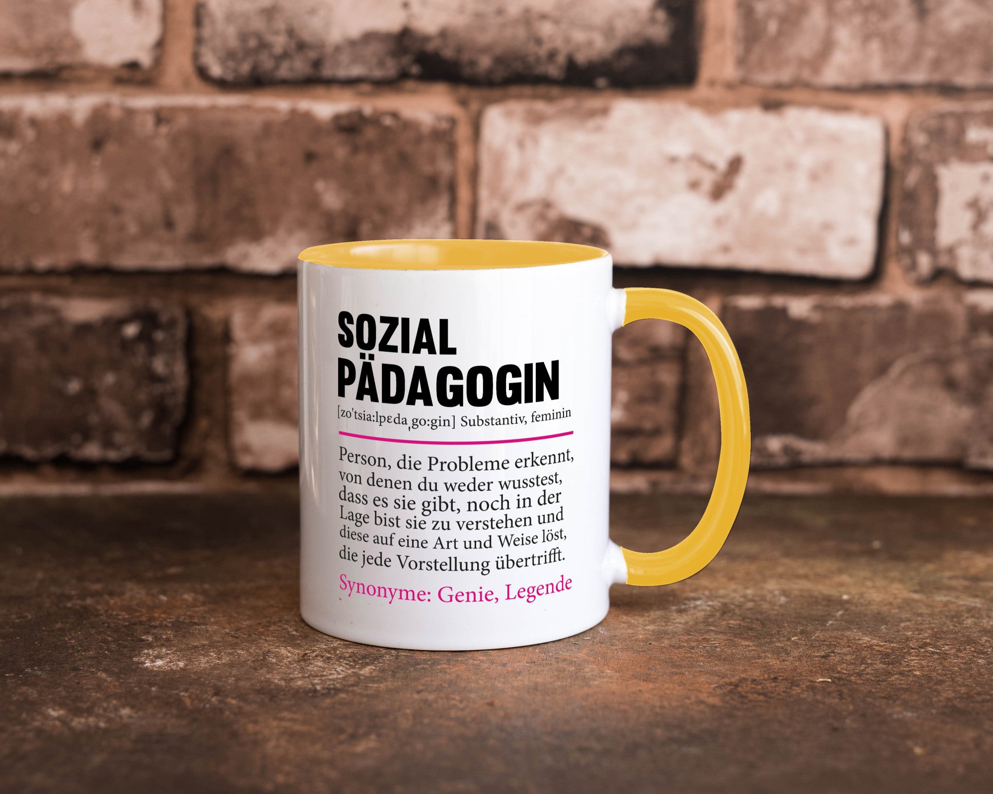 Sozialpädagogin | Spruch lustig Humor Pädagogin v2 Geschenkidee Geschenk Tasse