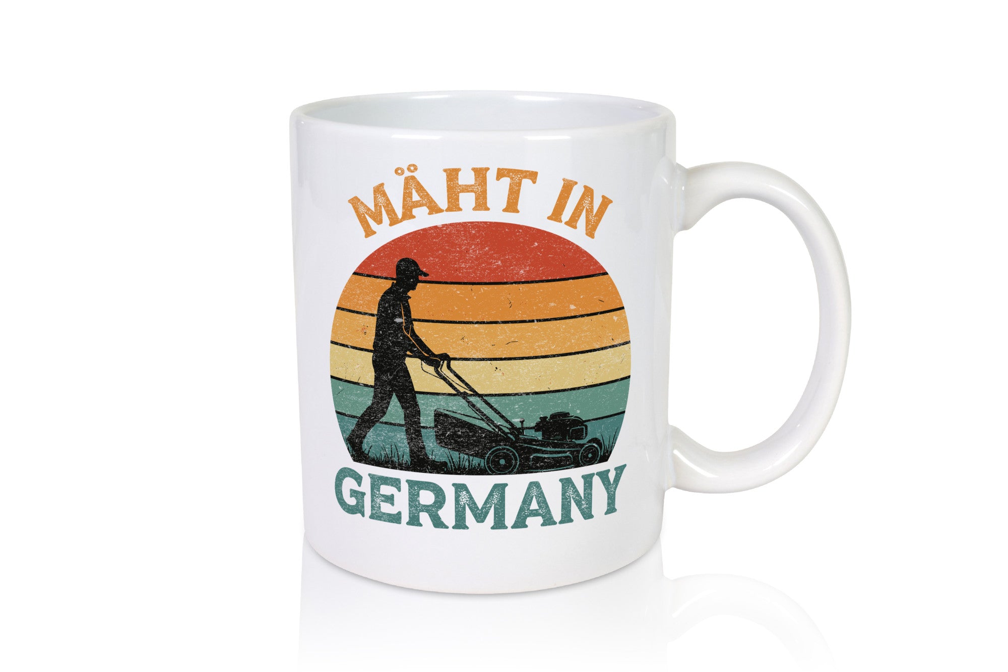 Mäht in Germany | Rasenmäher Landschaftsgärtner Humor Geschenkidee Tasse
