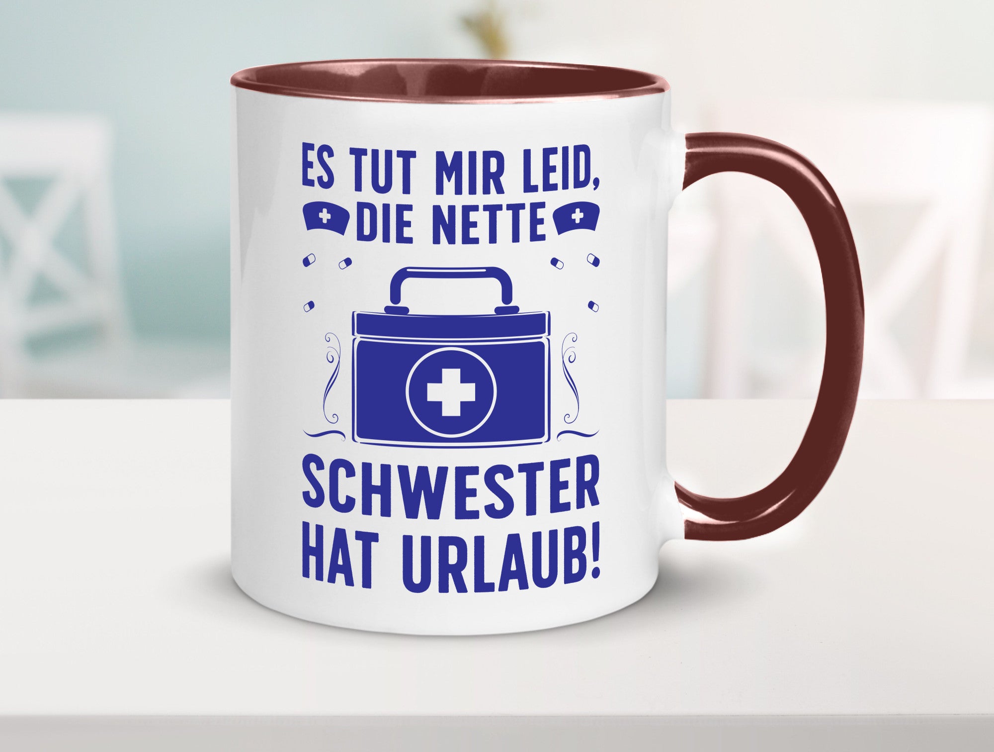 Nette Schwester hat Urlaub | Arztkoffer Tabletten lustiger Spruch Geschenk