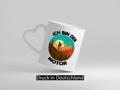 Ich bin der Motor | Mountainbiking Fahrrad Berge Geschenkidee Humor Tasse