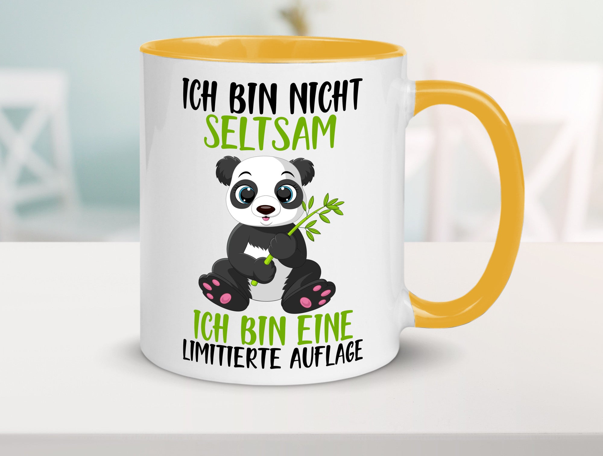 Ich bin nicht seltsam | süßer Pandabär lustiger Spruch Humor Geschenkidee Tasse