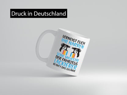 Verneigt euch vor dem Fahrzeug Lackierer | KFZ Sprühdose Geschenk Humor