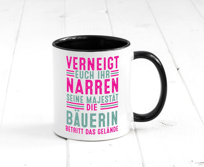 Verneigt euch: Bäuerin | Bauernhof Landwirtschaft v2 Geschenk Humor Tasse