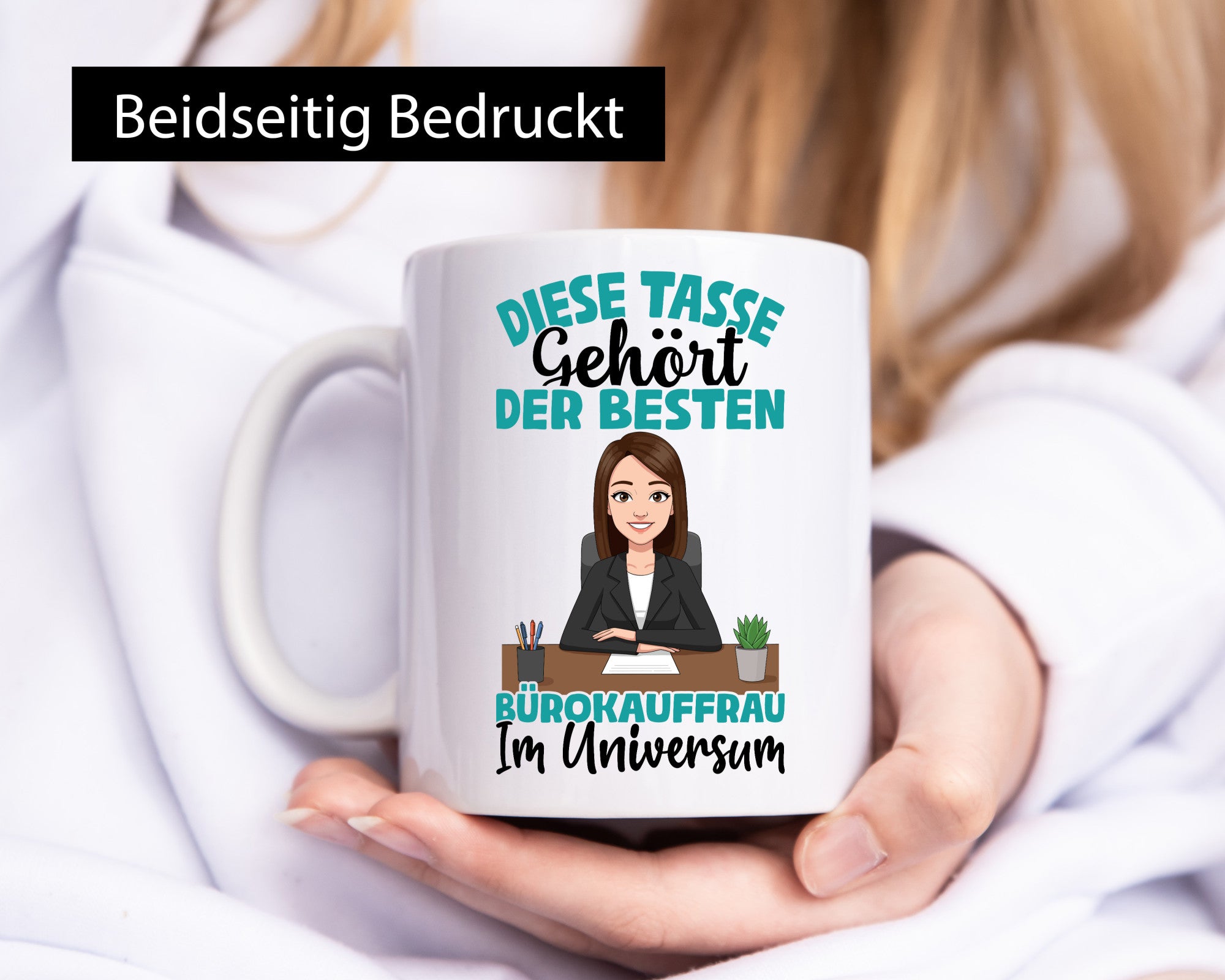 Im Universum: Bürokauffrau | Kauffrau Humor Arbeit Kollegen Büro Geschenkidee