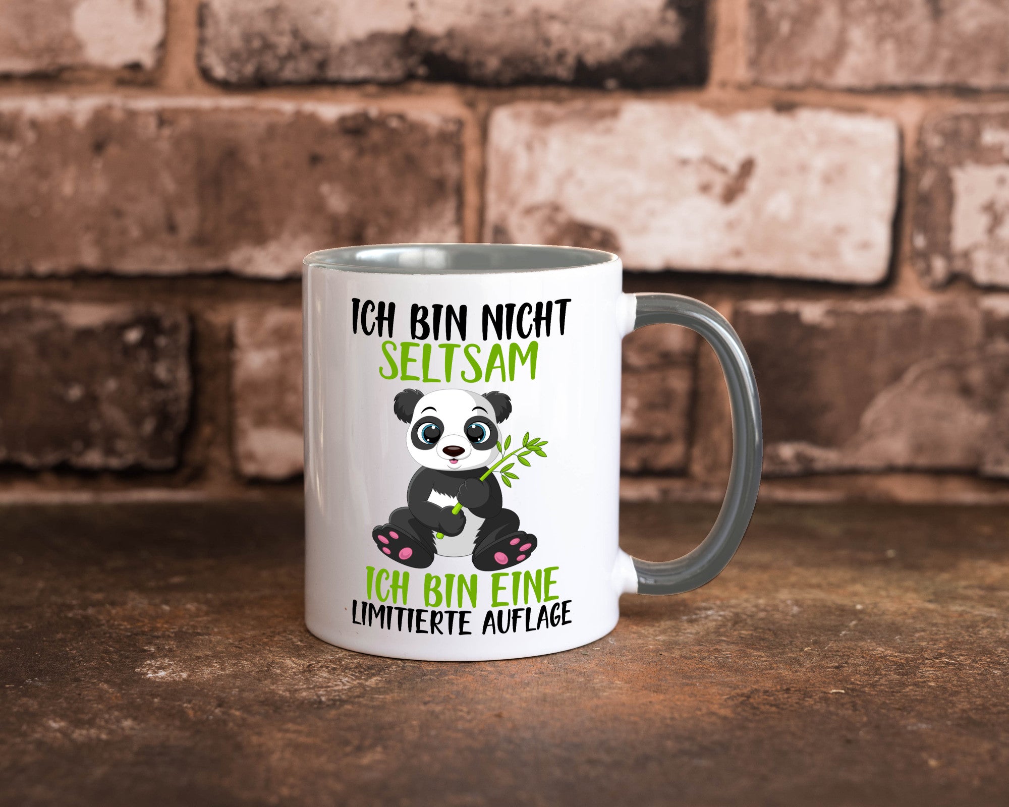 Ich bin nicht seltsam | süßer Pandabär lustiger Spruch Humor Geschenkidee Tasse