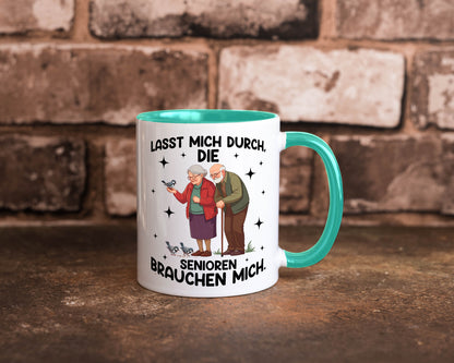 Senioren brauchen mich | Altenpflege Pflegekraft lustiger Spruch Geschenk Humor