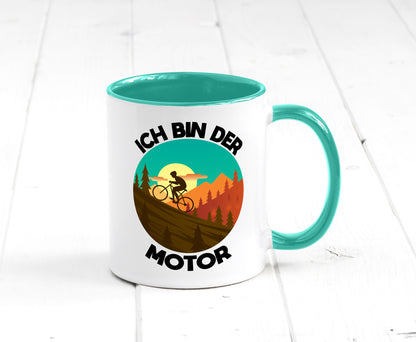 Ich bin der Motor | Mountainbiking Fahrrad Berge Geschenkidee Humor Tasse