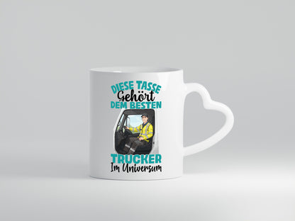 Im Universum: Trucker | LKW Fahrer Beruf Humor Arbeit Kollegen Büro