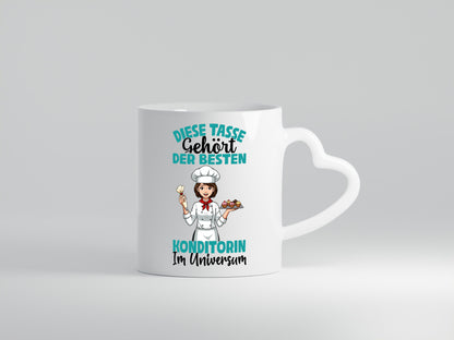 Im Universum: Konditorin | Konditorei Geschenkidee Humor Tasse