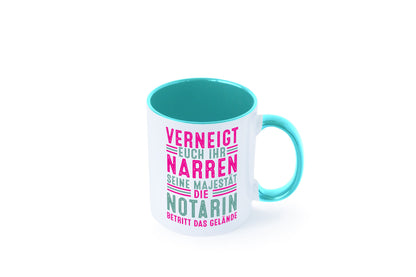 Verneigt euch: Notarin | Juristin lustig Humor Geschenkidee Geschenk Tasse