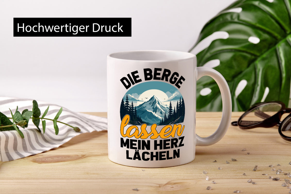 Berge lassen mein Herz lächeln | Wandern Humor Geschenkidee Tasse