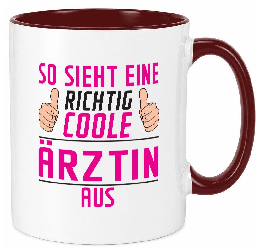 Richtig Coole Ãrztin | Medizin Doktorin Fachärztin Geschenkidee Humor Tasse