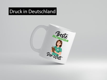 Beste Arzthelferin | Fachangestellte Medizin v2 Geschenkidee Humor Tasse