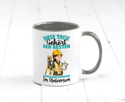 Im Universum: Vermessungstechnikerin | Techniker lustiger Spruch Geschenk Humor