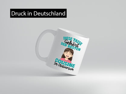 Im Universum: Cousine | Familie Verwandschaft Humor Geschenkidee Tasse