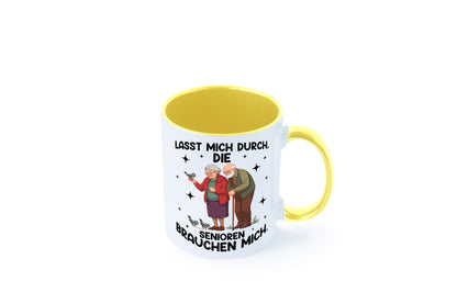 Senioren brauchen mich | Altenpflege Pflegekraft lustiger Spruch Geschenk Humor