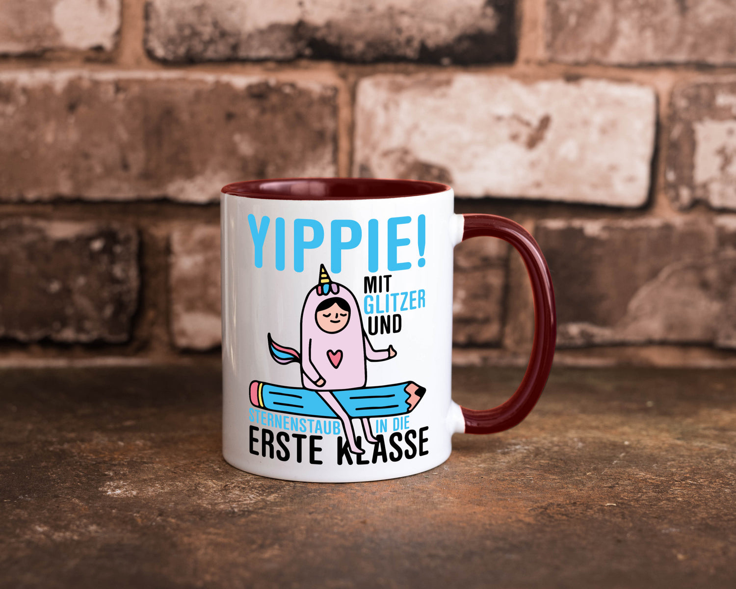 Mit Glitzer und Sternenstaub | Einschulung Einhorn lustiger Spruch Geschenk