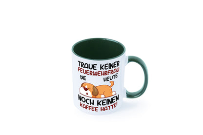 Traue keiner Feuerwehrfrau | Feuerwehr lustig Humor Geschenkidee Geschenk Tasse