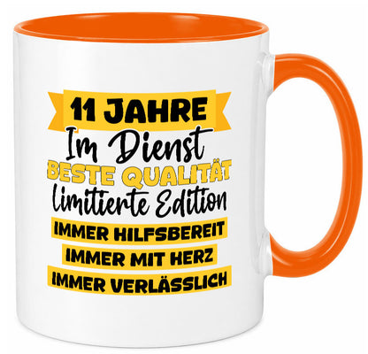11 Jahre im Dienst | Jubiläum Arbeit v8 Humor Kollegen Büro Geschenkidee Tasse