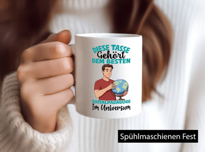 Im Universum: Sozialpädagoge | Pädagoge lustiger Spruch Geschenk Humor