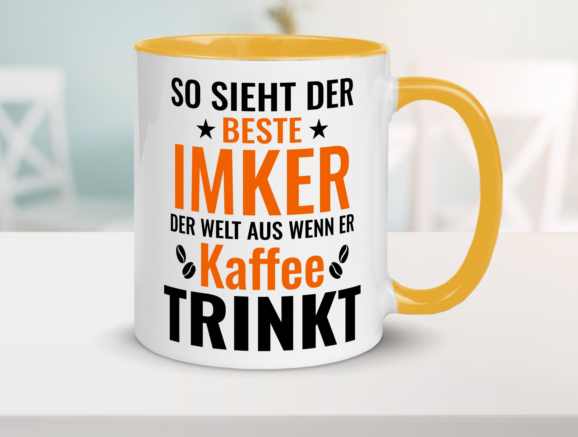 Kaffee trinkt: Imker | Imkerei lustiger Spruch Geschenk Humor Geschenkidee Tasse