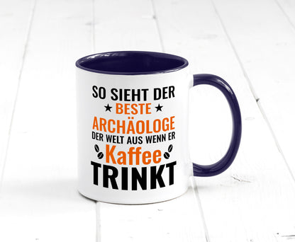 Kaffee trinkt: Archäologe | Archäologie Forscher lustig Humor Geschenkidee