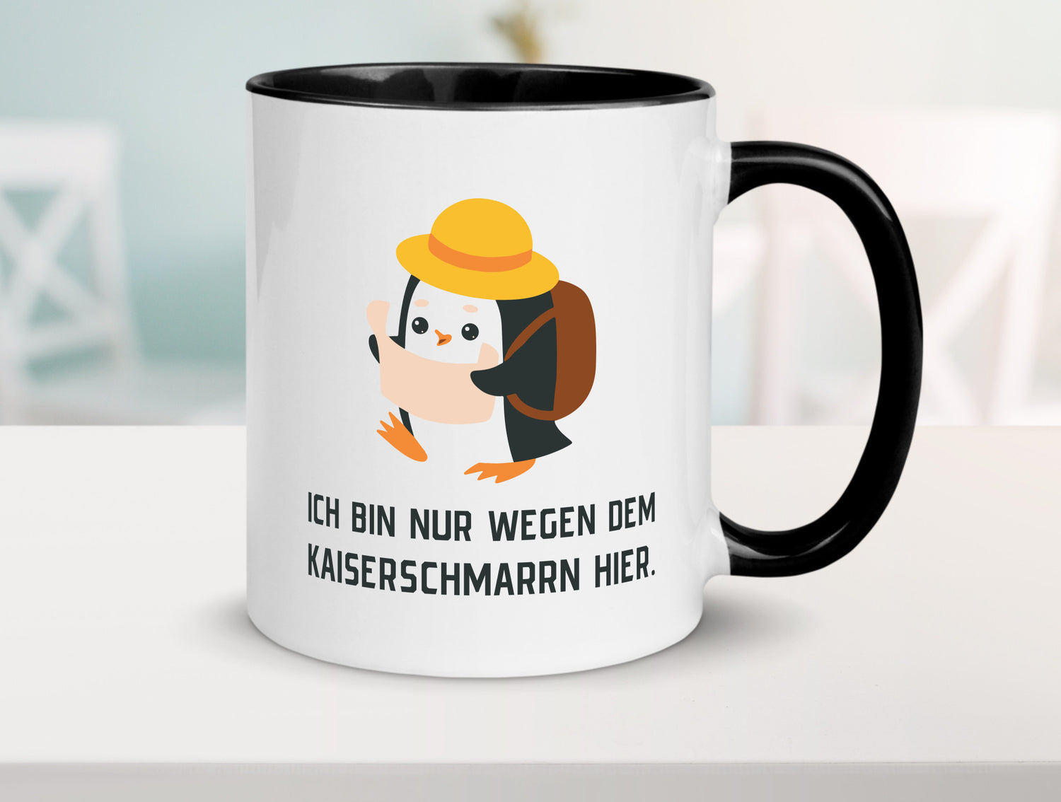 Ich bin nur wegen dem Kaiserschmarrn hier | Pinguin Geschenkidee Humor Tasse