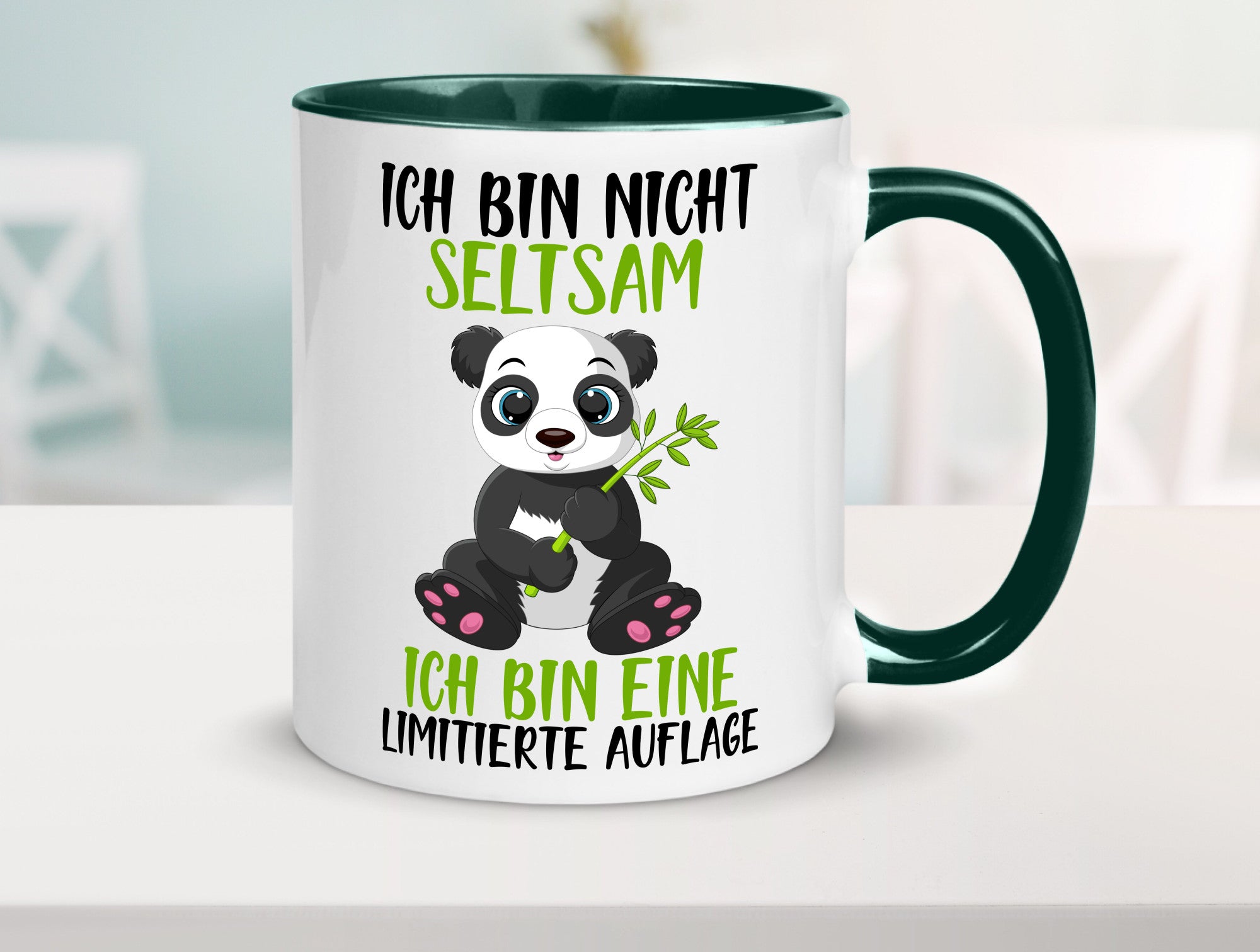 Ich bin nicht seltsam | süßer Pandabär lustiger Spruch Humor Geschenkidee Tasse