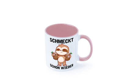 Schmeckt schon wieder | Frankfurt Hessen v2 Geschenkidee Humor Tasse