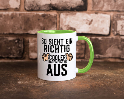Richtig cooler Bademeister | Daumen hoch Schwimmbad lustig Humor Geschenkidee
