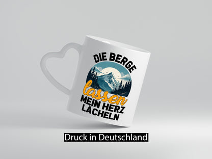 Berge lassen mein Herz lächeln | Wandern Humor Geschenkidee Tasse