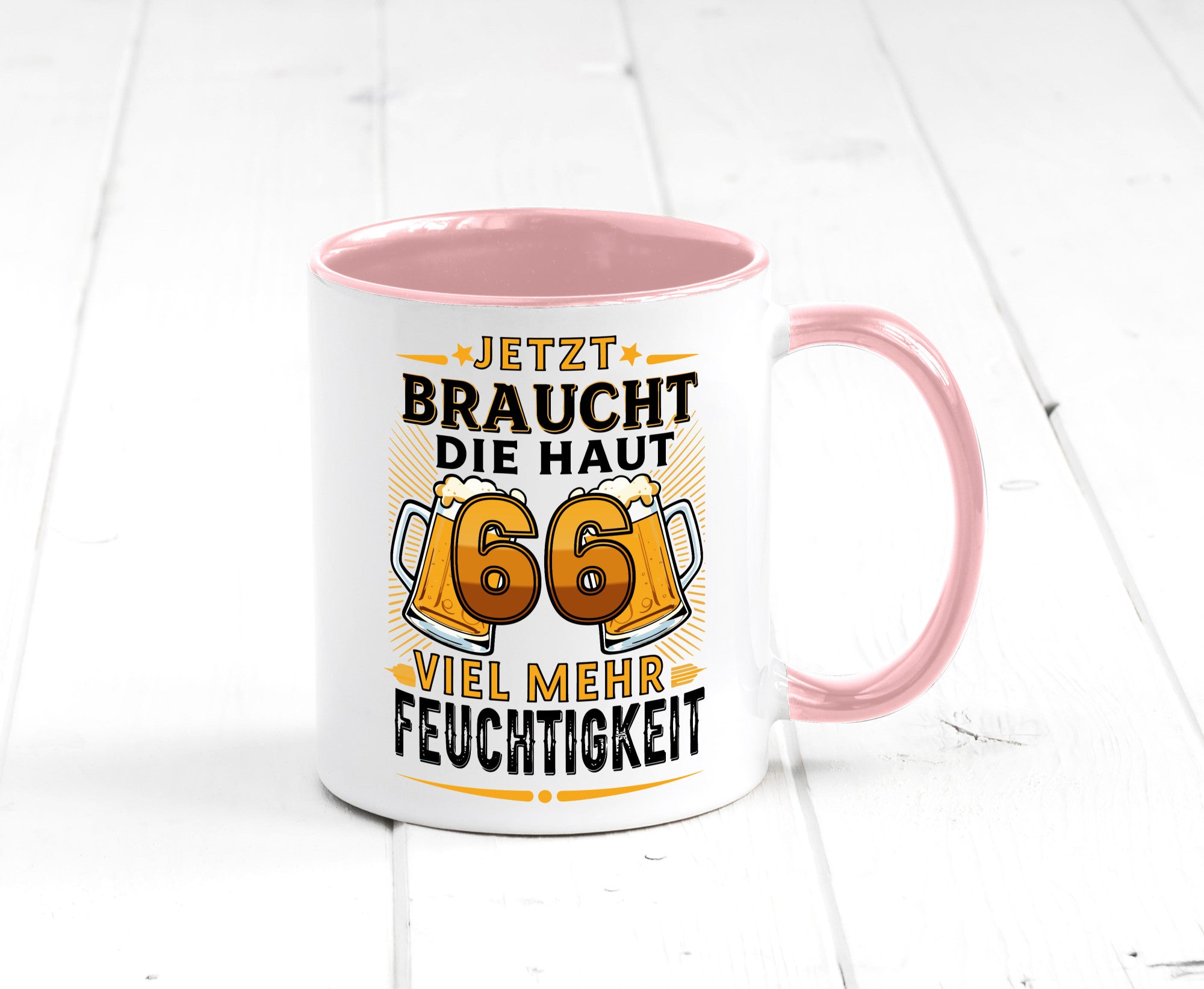 66 braucht die haut mehr Feuchtigkeit | 66. Geburtstag Humor Geschenkidee Tasse
