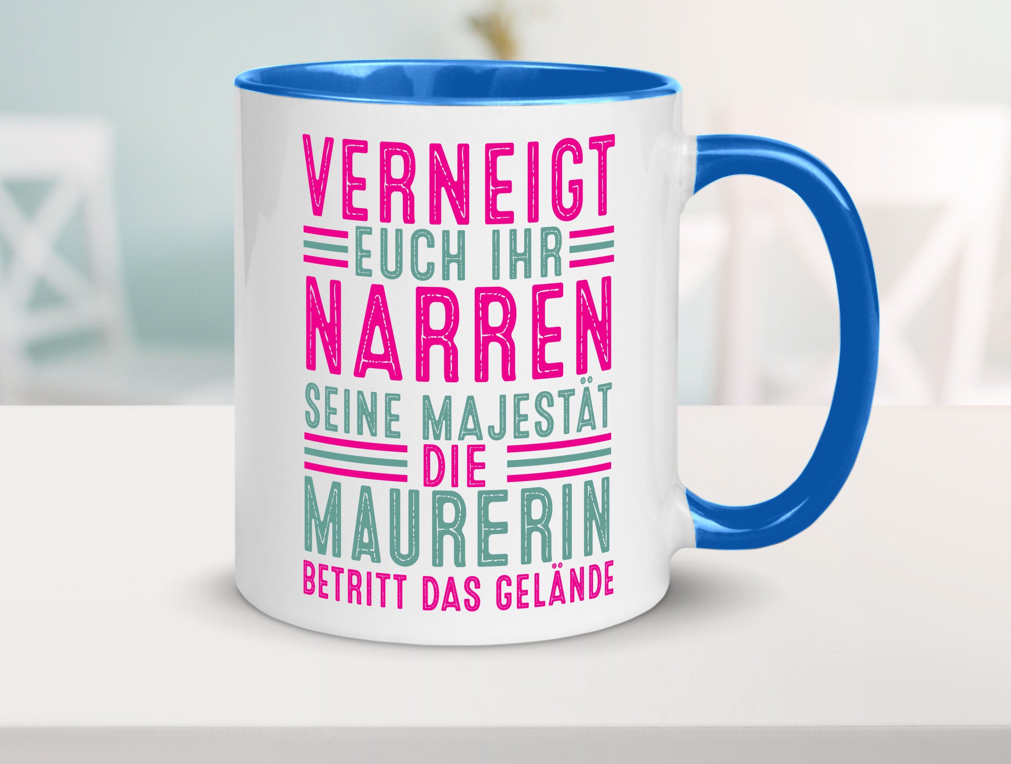 Verneigt euch: Maurerin Humor Geschenkidee Tasse
