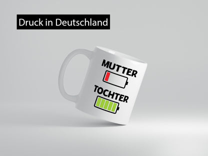 Mutter kaputt | Tocher mit viel Power Batterie leer lustig Familie Geschenkidee