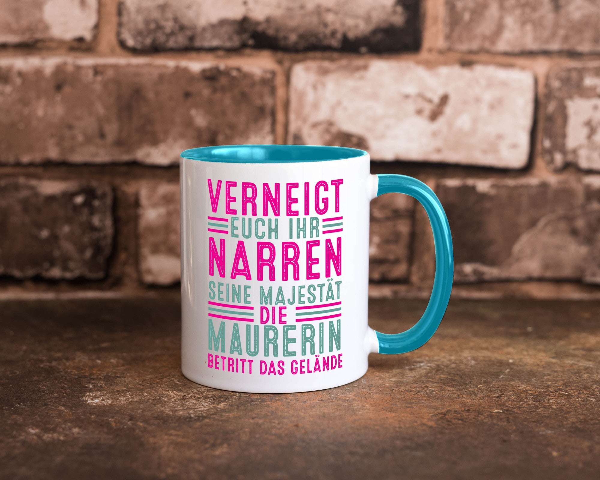 Verneigt euch: Maurerin Humor Geschenkidee Tasse