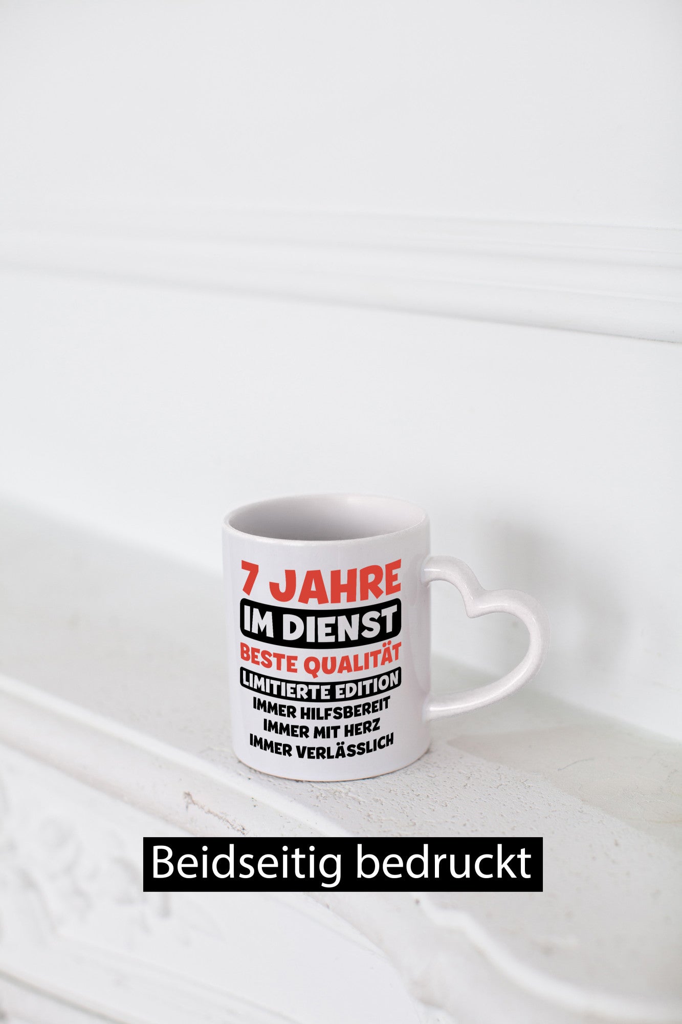 7 Jahre im Dienst | Jubiläum Arbeit v3 Geschenkidee Kollegen Büro Humor Tasse