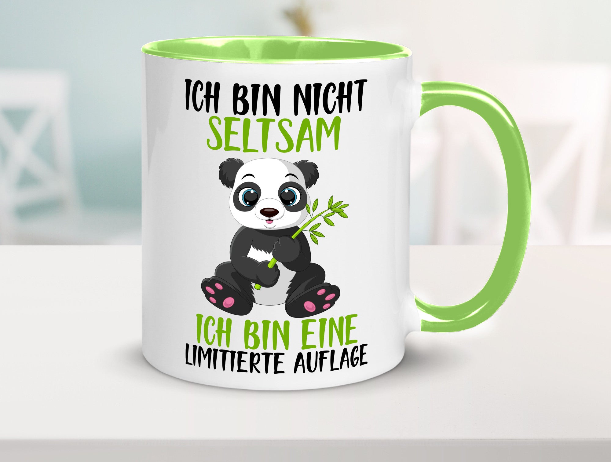 Ich bin nicht seltsam | süßer Pandabär lustiger Spruch Humor Geschenkidee Tasse