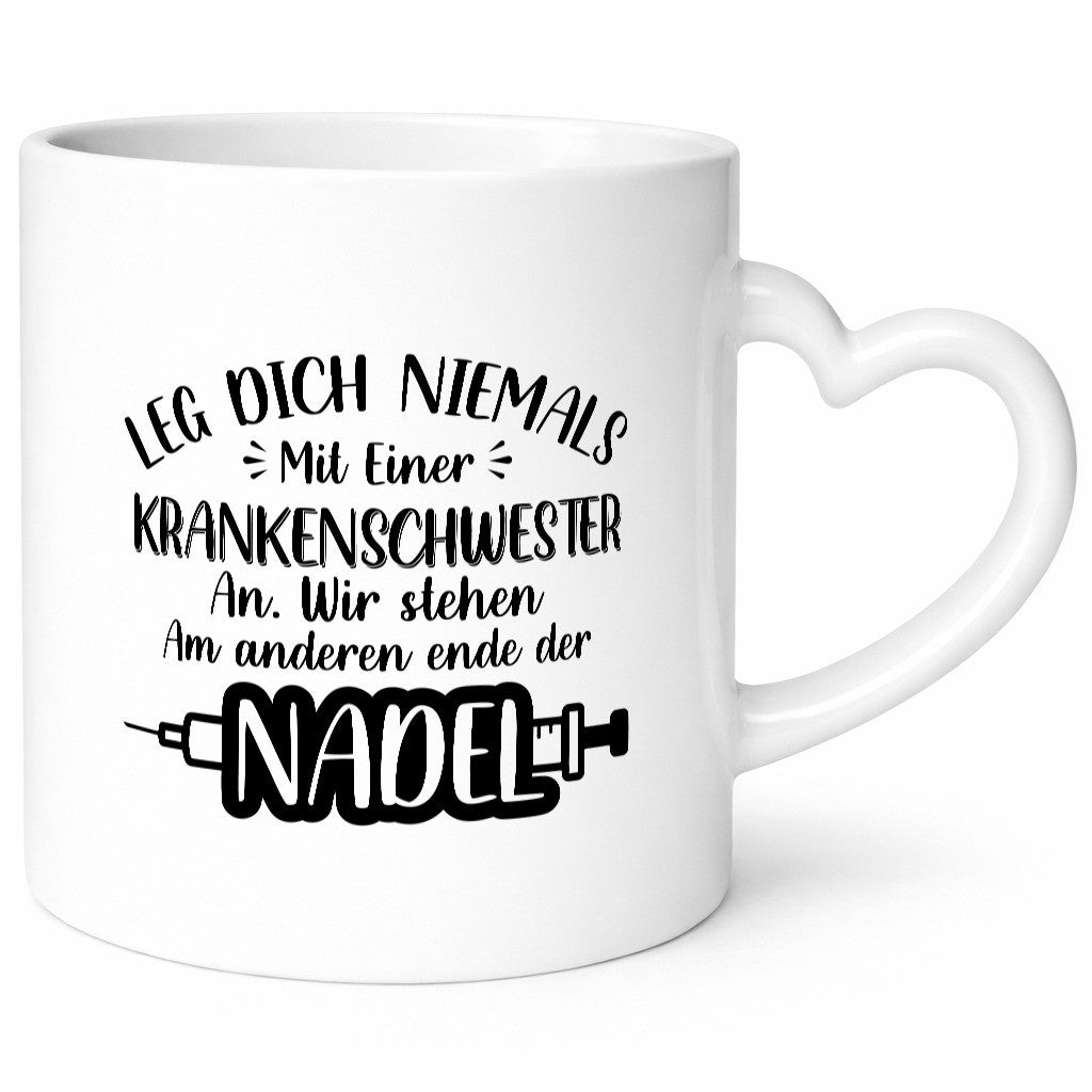Krankenschwestern am anderen Ende der Nadel | Spritze lustiger Spruch Geschenk