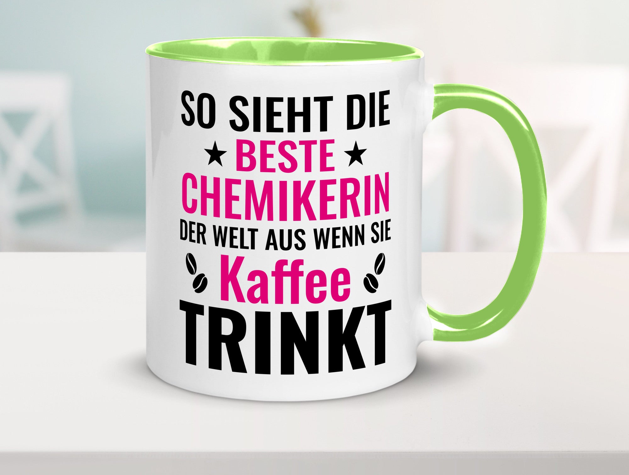 Kaffee trinkt: Chemikerin | Chemie Labor Geschenkidee Humor Tasse